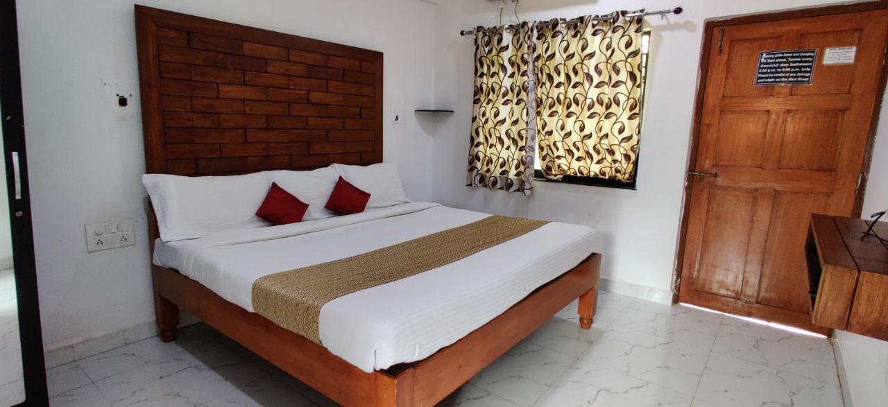 Hotel Mary Joey Baga Ngoại thất bức ảnh