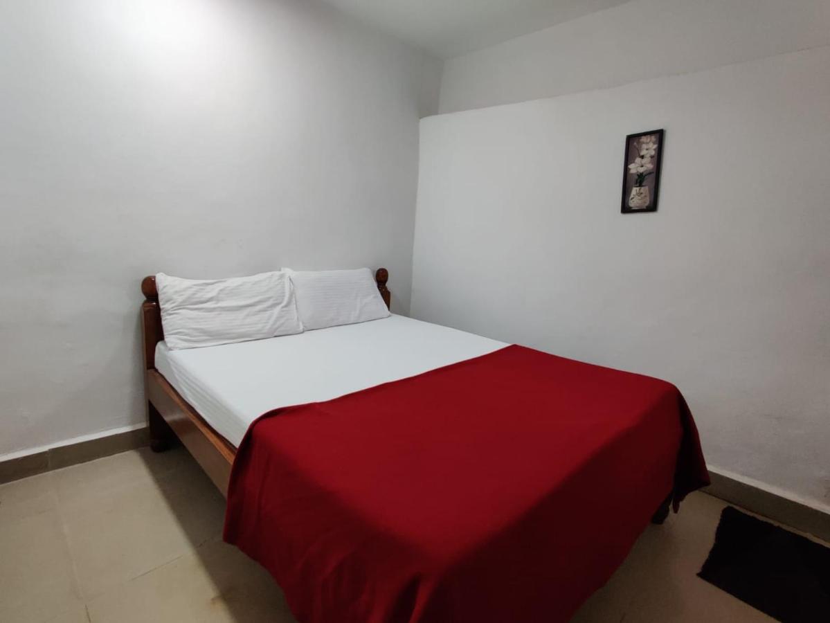 Hotel Mary Joey Baga Ngoại thất bức ảnh