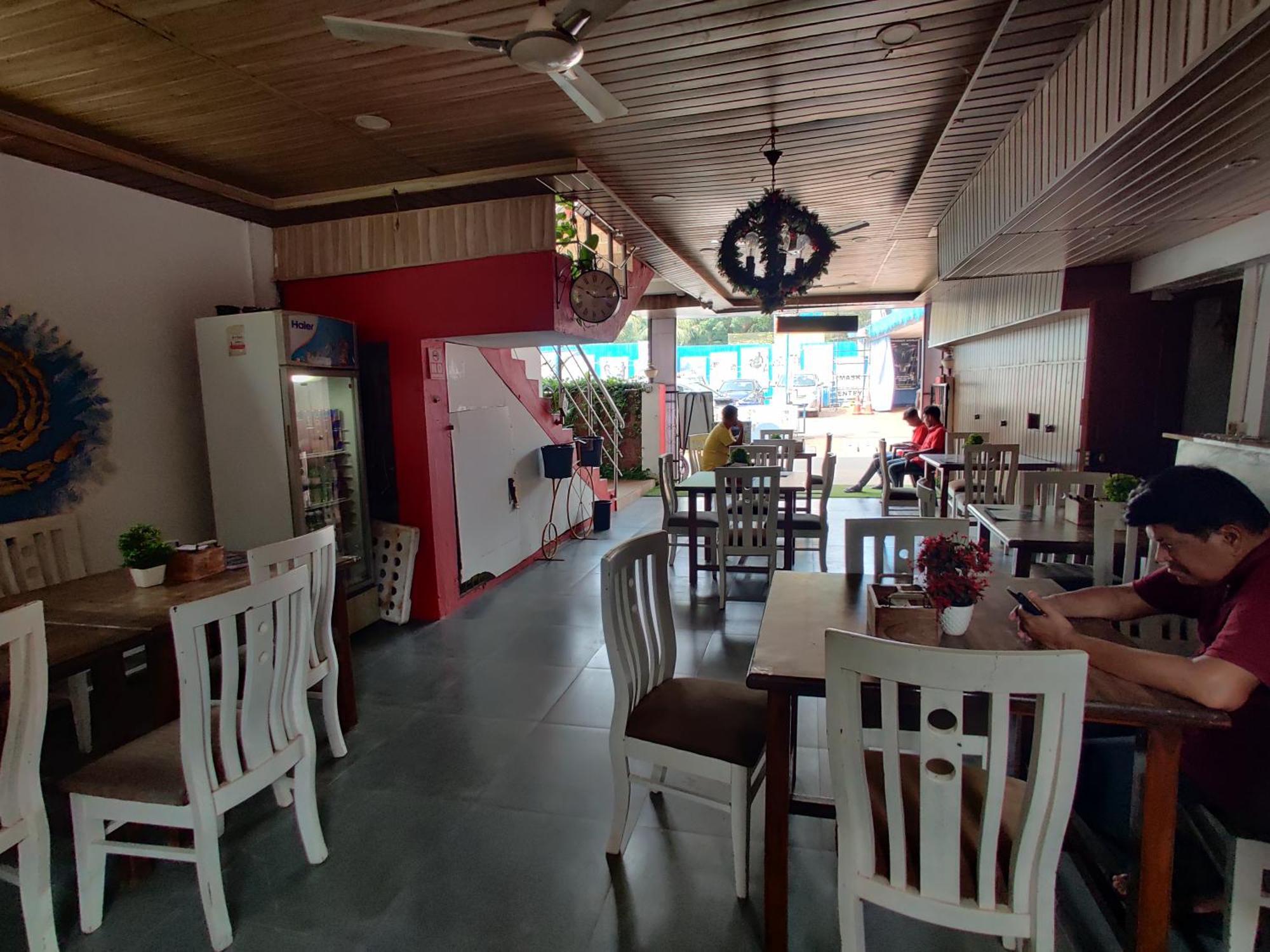 Hotel Mary Joey Baga Ngoại thất bức ảnh